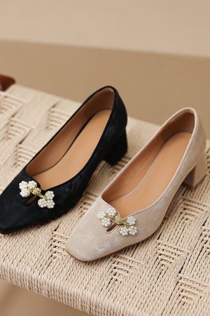 Traditional Chinese Style Square Toe Comfortable Cowhide Pumps in Apricot/Black